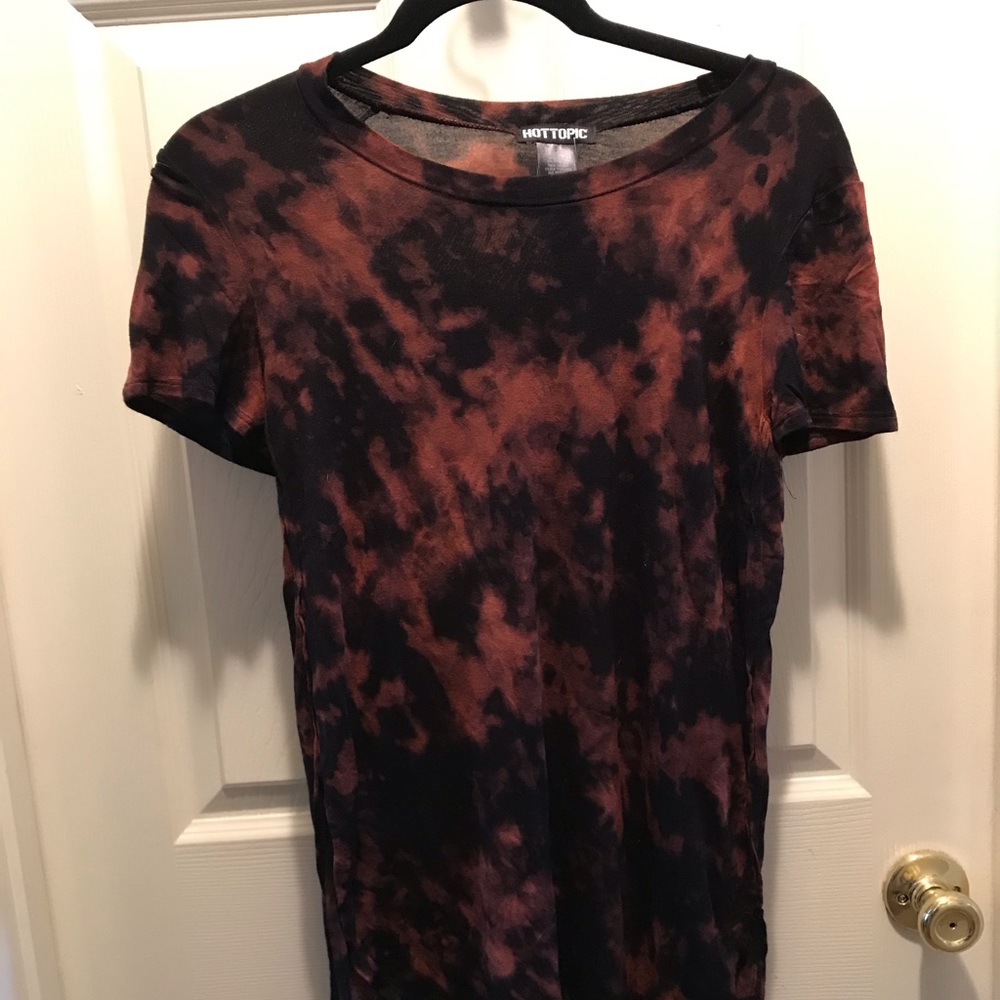 Hot Topic Acid Wash Tshirt